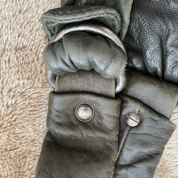 🛑🛑Reduced 🛑🛑Le Marais  Distressed Chanel Tote - Picture 9 of 16